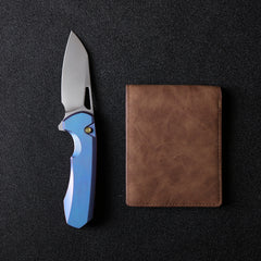 REMETTE RT-Camel Knife Screwless Exterior Button Liner Lock M390 Blade Titanium Handle Knives Blue RTCMLT3
